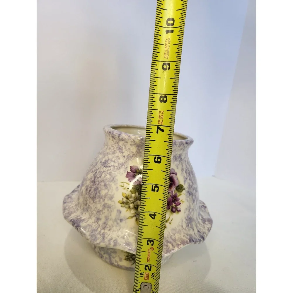 N/A ceramic jar